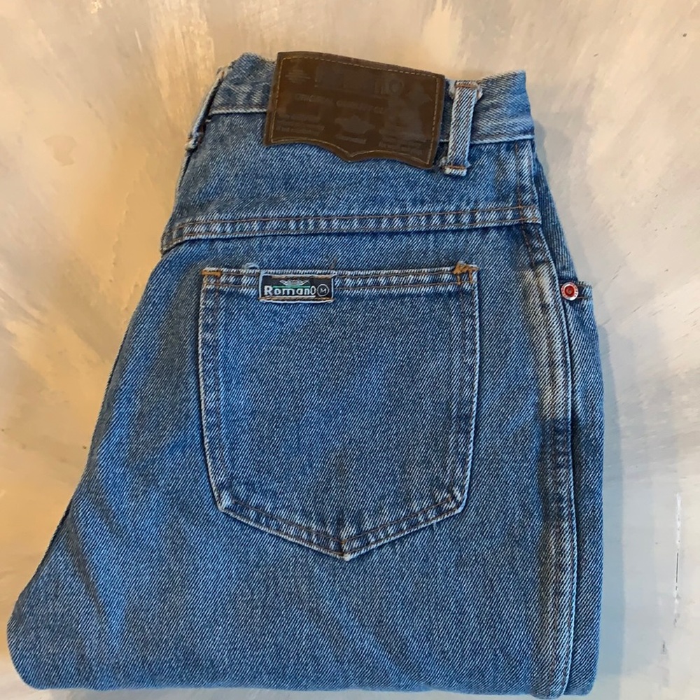 - Romano High Waisted Jeans -